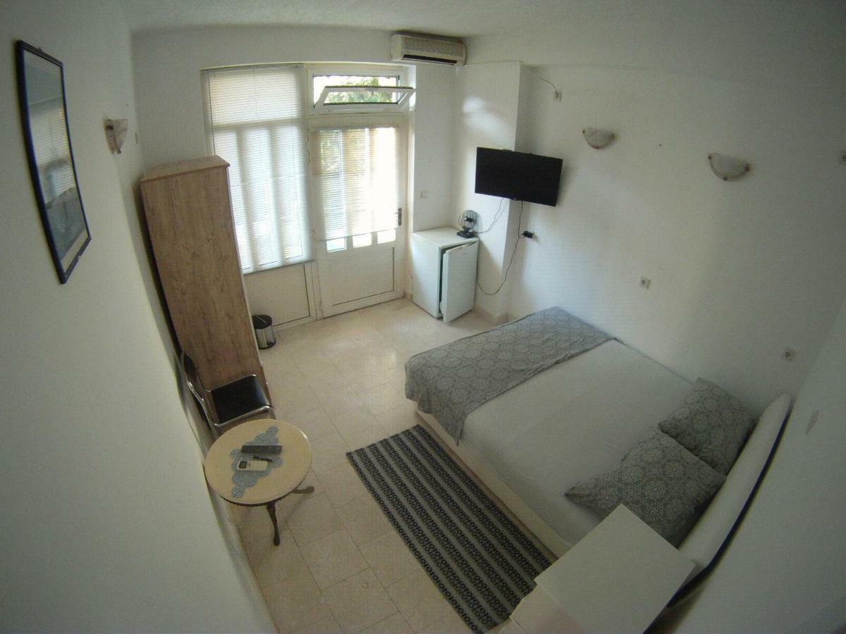 Salona Suite Экстерьер фото